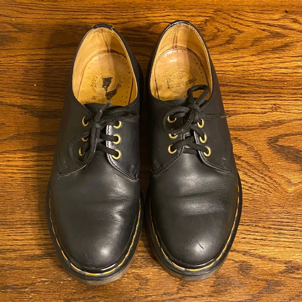 Dr. Martens Made in England 1461 Vintage 3 Eye Black Leather Oxfords UK 6 US 8 W